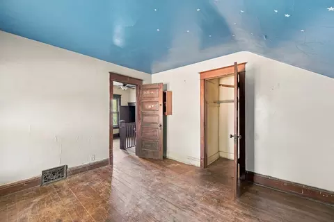 Bedroom - 2819 9th Ave, Moline, IL 61265 photo 4 of 4