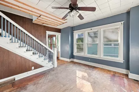 Living - 2819 9th Ave, Moline, IL 61265 photo 2 of 5