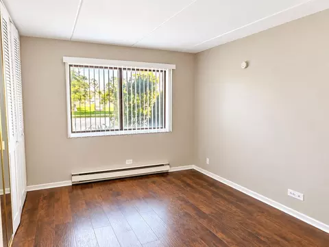 Bedroom - 850 Des Plaines Ave #101, Forest Park, IL 60130 photo 1 of 3