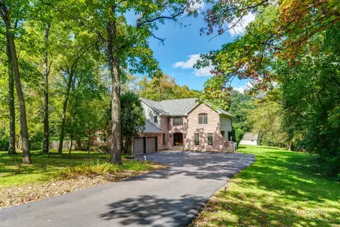 26792 W Lakeview Dr S, Lake Barrington, IL 60084