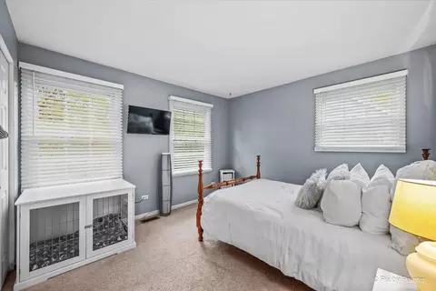 Other - 15 Castlerea Ct, Cary, IL 60013 photo 12 of 18
