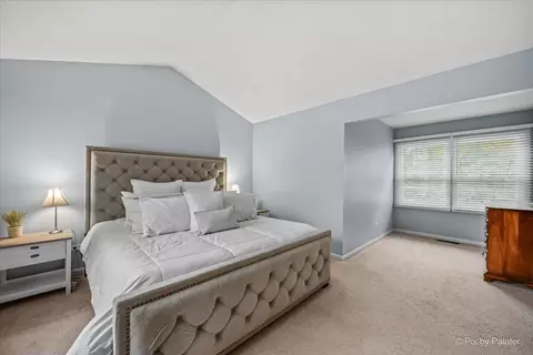 Bedroom - 15 Castlerea Ct, Cary, IL 60013 photo 2 of 5