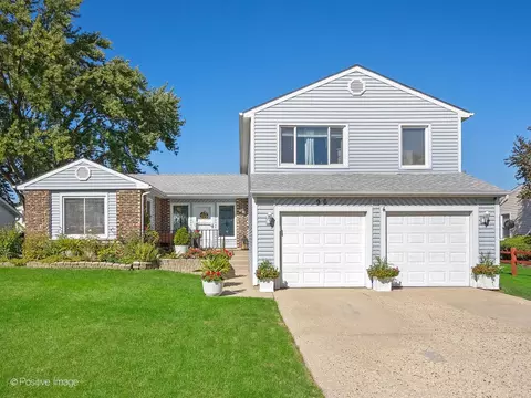 96 Brookside Dr, Glendale Heights, IL 60139