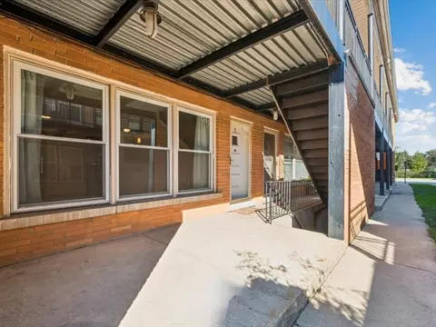 Exterior - 7221 Division St #5, River Forest, IL 60305 photo 1 of 1