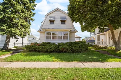 1513 41st St, Rock Island, IL 61201