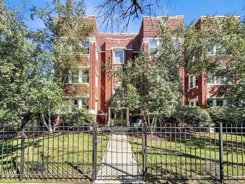 4457 N Beacon St #2, Chicago, IL 60640