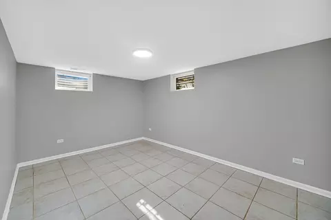 Other - 1007 Cedar Ave, Elgin, IL 60120 photo 5 of 8