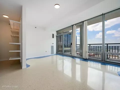 Living - 701 S Wells St #3306, Chicago, IL 60607 photo 9 of 11