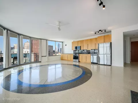 Living - 701 S Wells St #3306, Chicago, IL 60607 photo 5 of 11