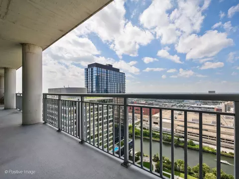 View/Area - 701 S Wells St #3306, Chicago, IL 60607 photo 1 of 3