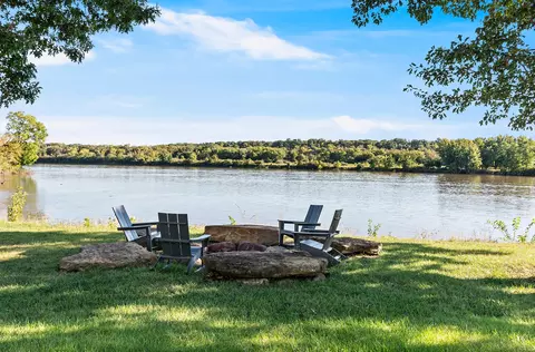 View/Area - 5 River Row, Ottawa, IL 61350 photo 2 of 10