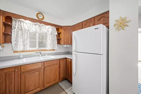 Kitchen - 410 S Cottage St, Kewanee, IL 61443 photo 4 of 5