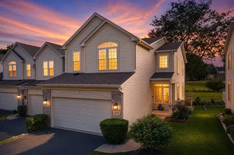 2139 Ashley Ct #2139, Downers Grove, IL 60515