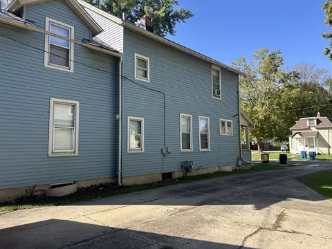 554 Bangs St, Aurora, IL 60505 photo 8