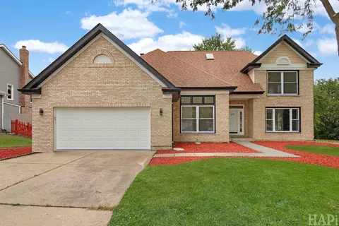 Exterior - 275 Farmhill Dr, Algonquin, IL 60102 photo 4 of 4