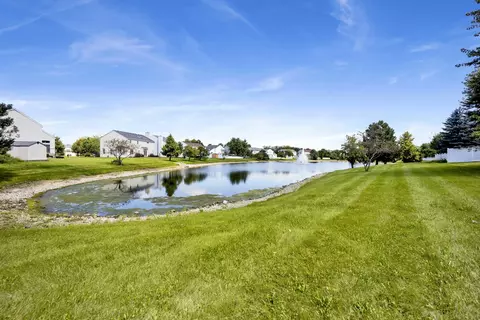 View/Area - 6909 Twin Falls Dr, Plainfield, IL 60586 photo 1 of 1