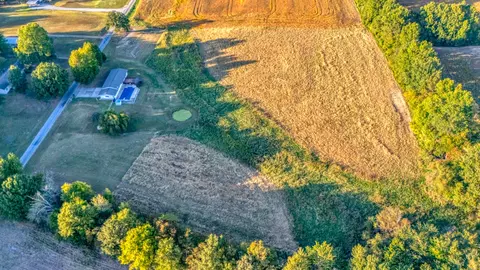 View/Area - 14798 Cherry St, Sesser, IL 62884 photo 4 of 5