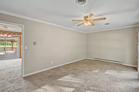 Living - 14798 Cherry St, Sesser, IL 62884 photo 2 of 3
