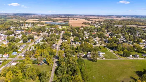 624 N Walnut St, Kewanee, IL 61443 photo 8