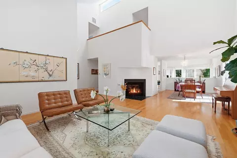Living - 8361 Clynderven Rd, Burr Ridge, IL 60527 photo 3 of 6