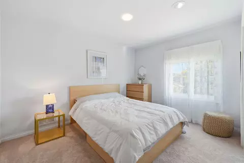 Bedroom - 8361 Clynderven Rd, Burr Ridge, IL 60527 photo 3 of 3