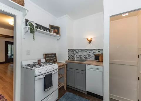 Kitchen - 1402 28th Ave, Moline, IL 61265 photo 2 of 3