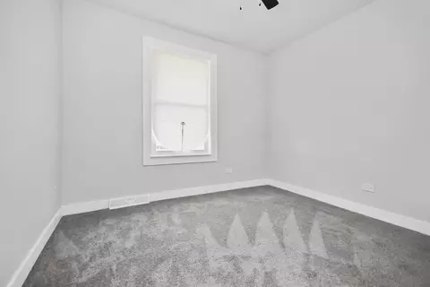 Bedroom - 17000 Pine Ct, Hazel Crest, IL 60429 photo 3 of 3