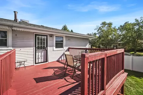Exterior - 17000 Pine Ct, Hazel Crest, IL 60429 photo 2 of 4