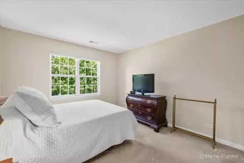Bedroom - Undisclosed, Roselle, IL 60172 photo 3 of 4