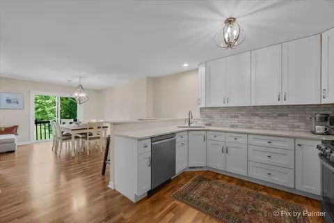 Kitchen - Undisclosed, Roselle, IL 60172 photo 3 of 5