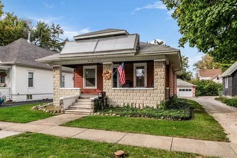 919 E Washington St, Pontiac, IL 61764