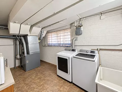 Other - 4253 W Devon Ave, Chicago, IL 60646 photo 4 of 4