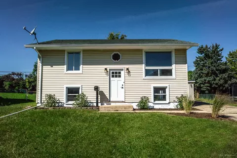 234 Gordon Ave, Romeoville, IL 60446