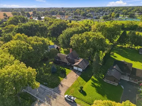View/Area - 1401 E 28th St, Sterling, IL 61081 photo 1 of 3