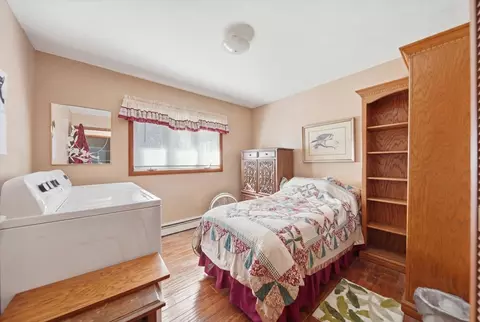 Bedroom - 1401 E 28th St, Sterling, IL 61081 photo 2 of 3