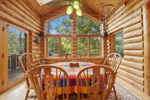 Dining - 804 Timber Trail Dr, Dixon, IL 61021 photo 3 of 3