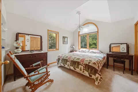 Bedroom - 804 Timber Trail Dr, Dixon, IL 61021 photo 3 of 6