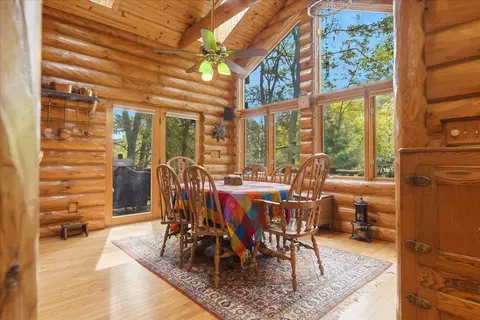Dining - 804 Timber Trail Dr, Dixon, IL 61021 photo 2 of 3