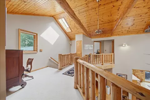 Entry Way - 804 Timber Trail Dr, Dixon, IL 61021 photo 5 of 6