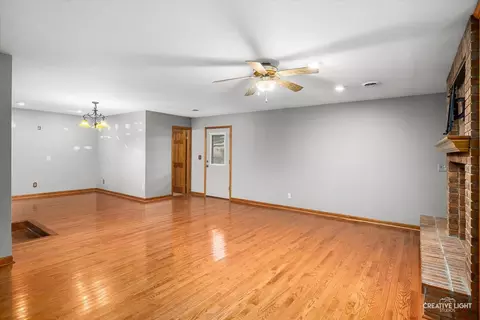Living - 23324 W Leach Dr, Plainfield, IL 60586 photo 2 of 5