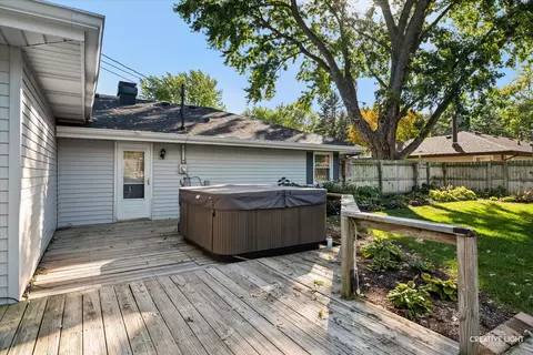 Exterior - 23324 W Leach Dr, Plainfield, IL 60586 photo 9 of 9