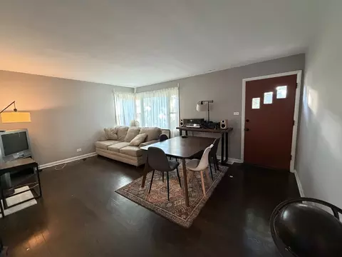 Living - 2321 S 24th Ave, Broadview, IL 60155 photo 2 of 5
