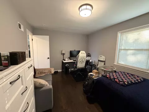Bedroom - 2321 S 24th Ave, Broadview, IL 60155 photo 3 of 4
