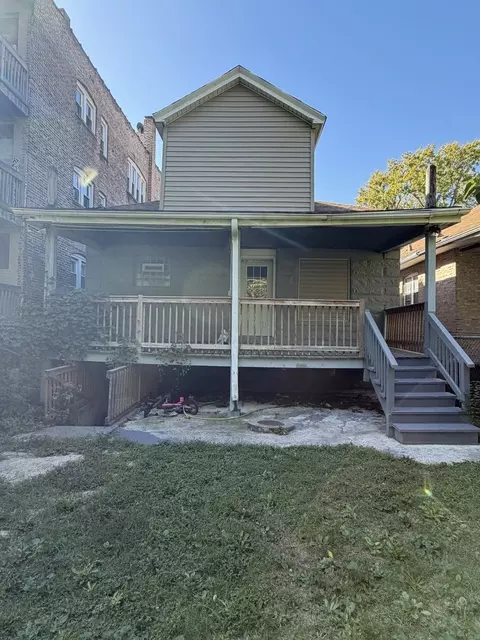 Exterior - Undisclosed, Chicago, IL 60649 photo 5 of 7