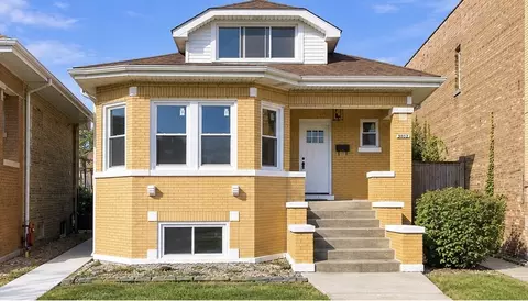 3052 N Major Ave, Chicago, IL 60634