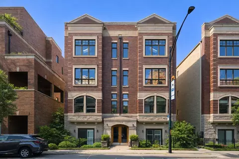 2842 N Halsted St #3N, Chicago, IL 60657