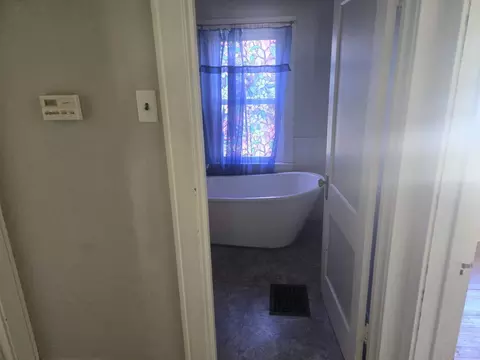 Bath - 100 W Charles St, Mclean, IL 61754 photo 1 of 3