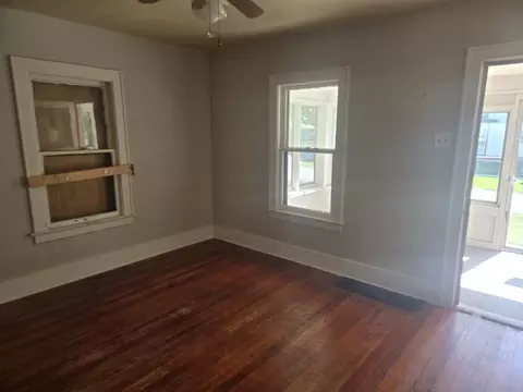 Living - 100 W Charles St, Mclean, IL 61754 photo 1 of 4