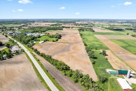 43 W916 Us Highway 20, Hampshire, IL 60140