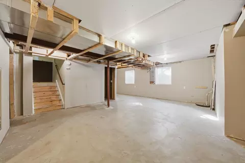 Other - 515 Meadow Ln, Harvard, IL 60033 photo 10 of 11